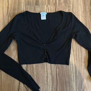 Staple & Hue Black Crop Top